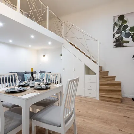 Mira Holiday Apartment Budapeszt Zewnętrze zdjęcie